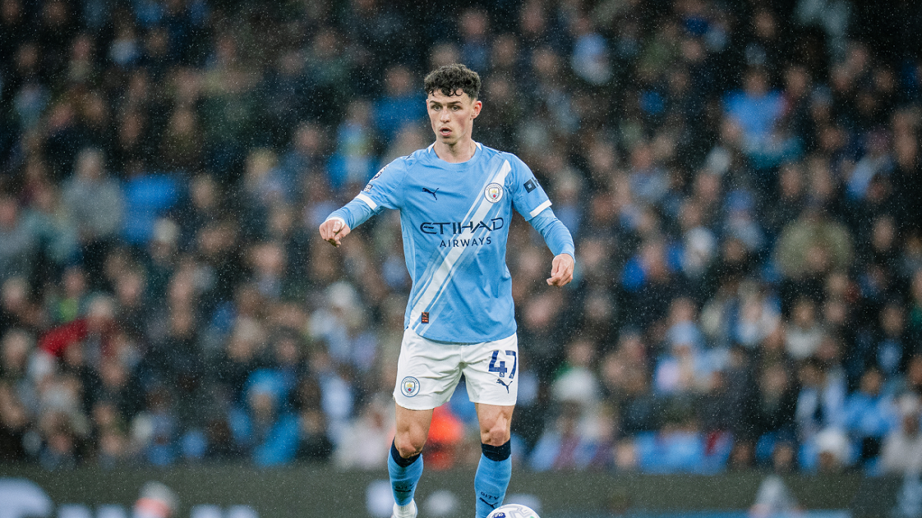 Phil Foden Signed 2025/26 Home Shirt