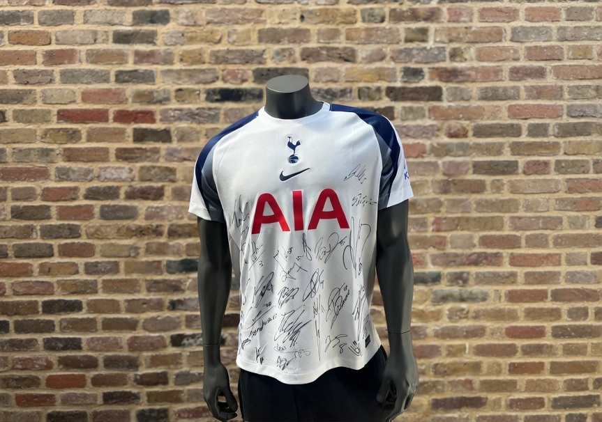 Men’s First Team Squad Signed Shirt 25/26!